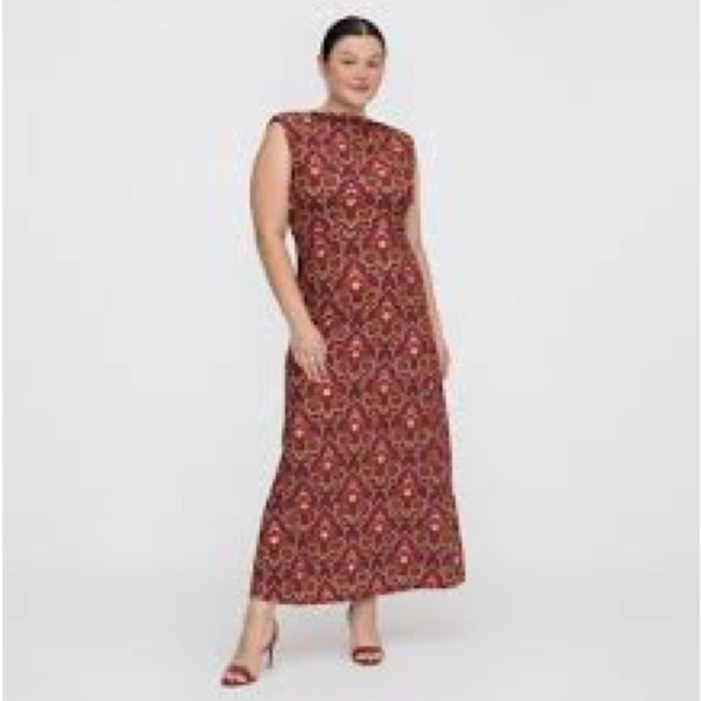 Hill House Sloane - Port Medieval Floral